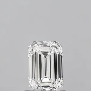 0.59ct EMERALD E VVS1 Lab diamond