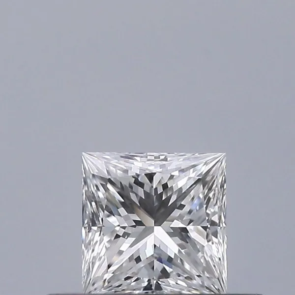 0.31ct PRINCESS E VS2 Natural diamond