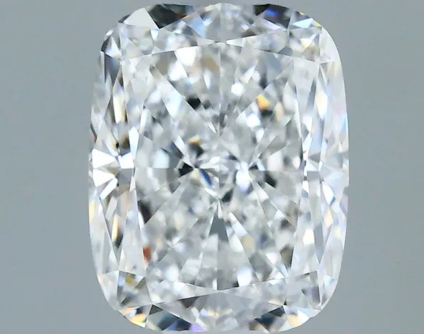 0.62ct CUSHION E VS1 Natural diamond