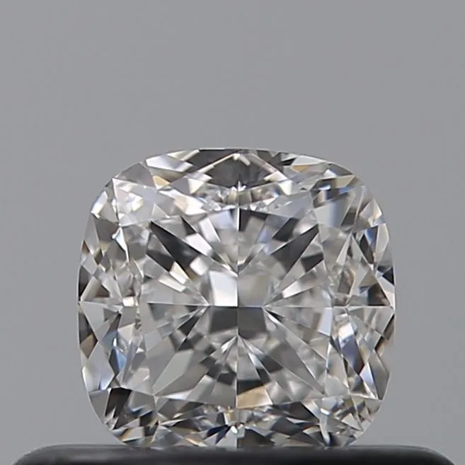 0.41ct CUSHION D VVS1 Natural diamond