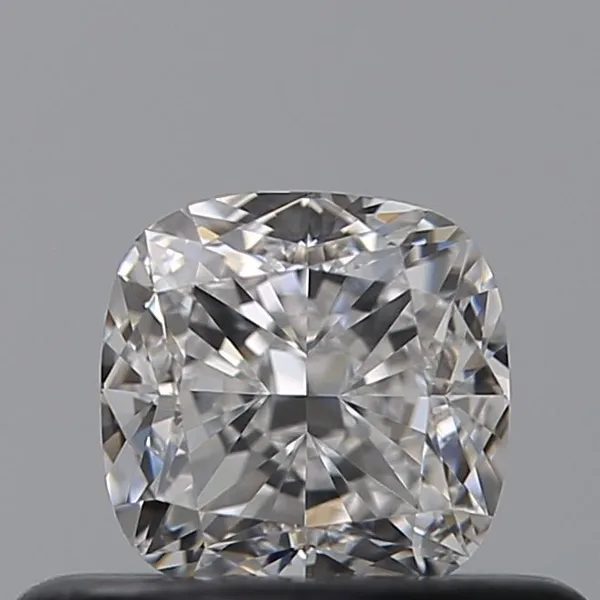 0.41ct CUSHION D VVS1 Natural diamond