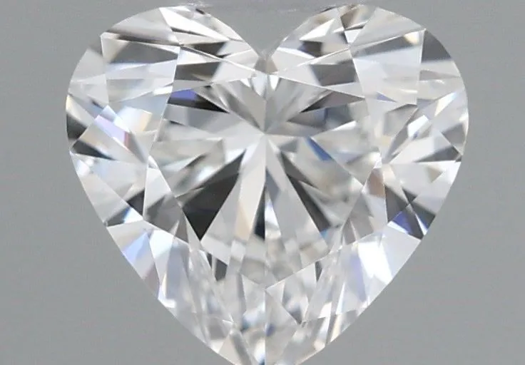 0.45ct HEART F VS2 Natural diamond