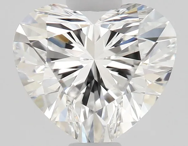 0.71ct HEART F VVS2 Natural diamond