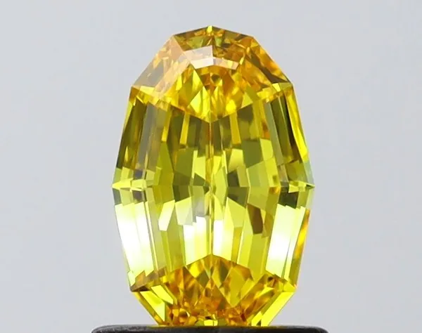 0.91ct OVAL Fancy Vivid Yellow VVS1 Coloured Lab diamond