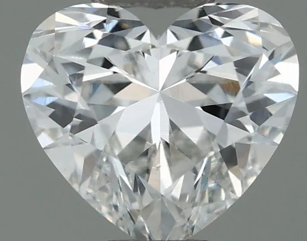 0.4ct HEART G VS2 Natural diamond