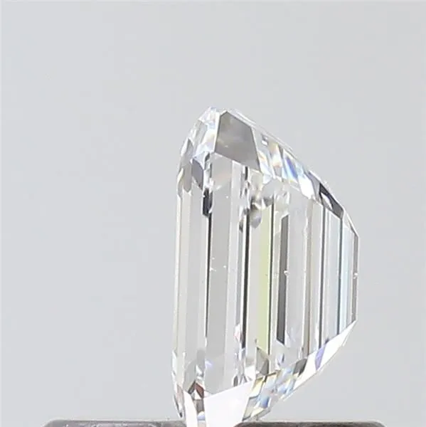 0.6ct EMERALD D SI1 Natural diamond
