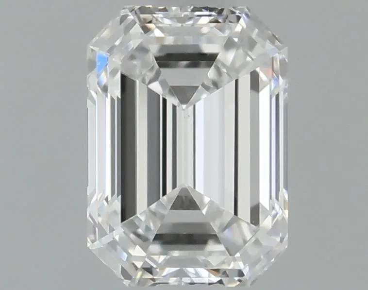 0.40ct EMERALD E VS1 Natural diamond