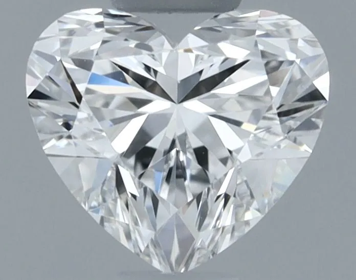 0.31ct HEART E VVS2 Natural diamond