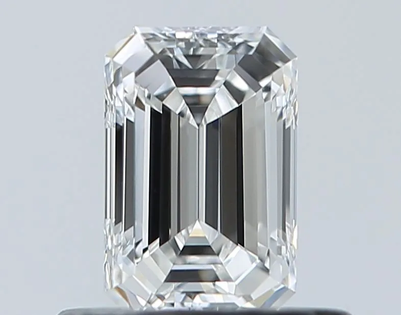 0.51ct EMERALD F VVS1 Natural diamond