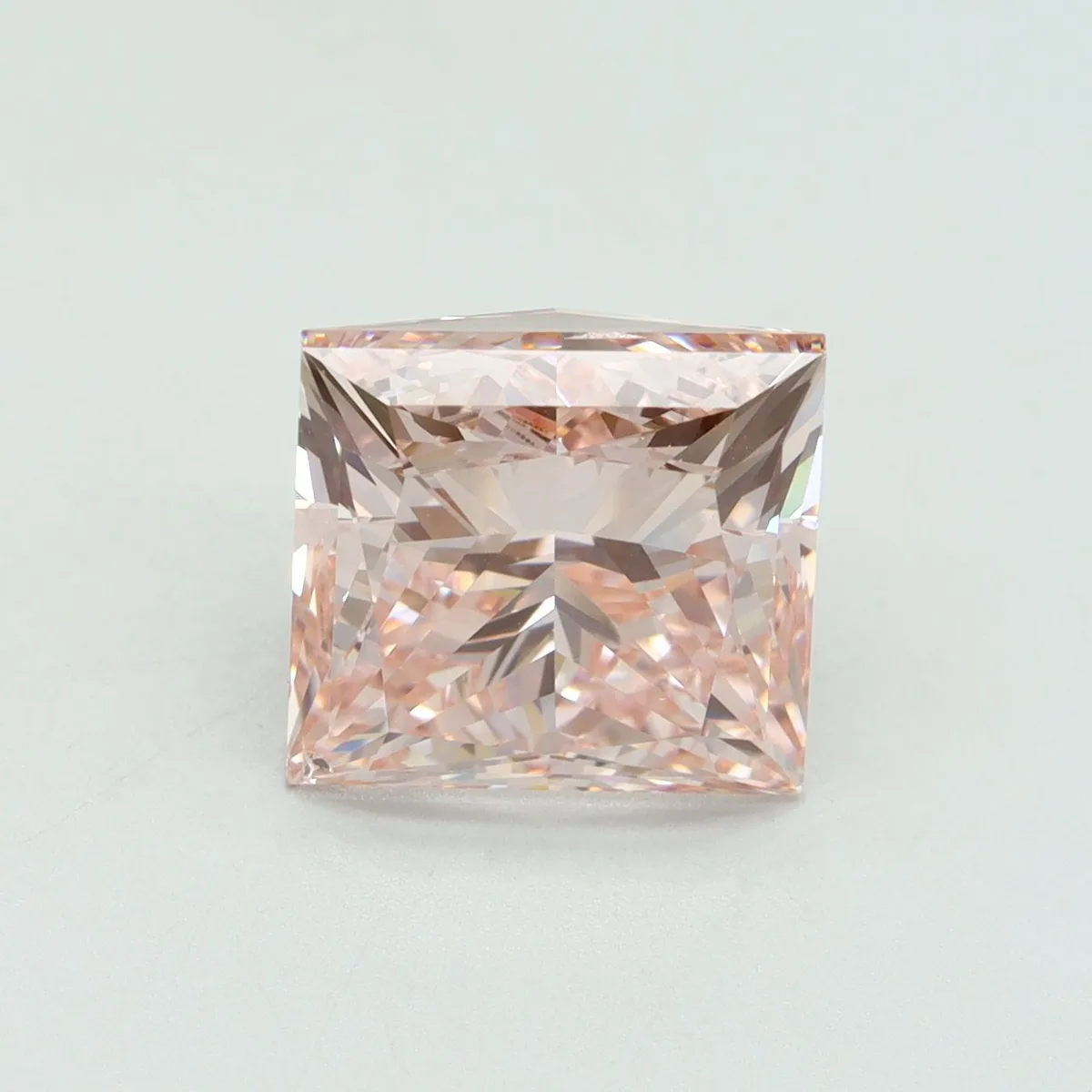5.01ct PRINCESS Fancy Intense Pink VS2 Coloured Lab diamond