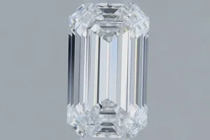 0.43ct EMERALD E VVS1 Natural diamond