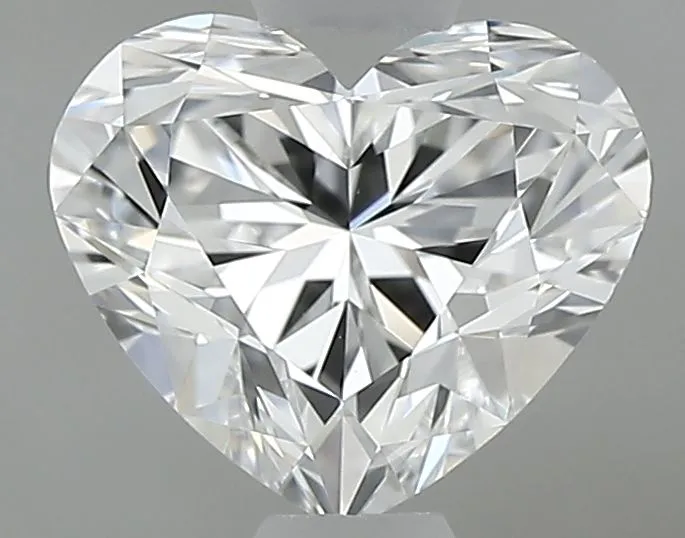 0.71ct HEART E VVS2 Natural diamond