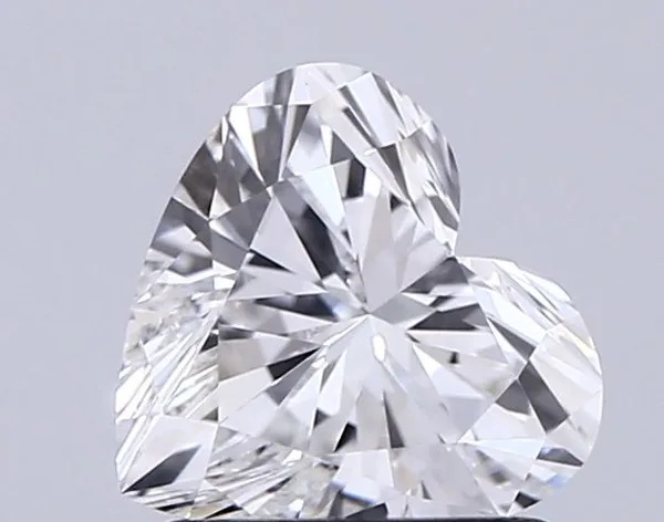 1.09ct HEART E VVS1 Lab diamond