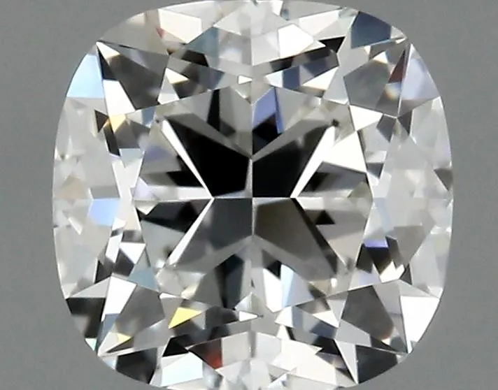 0.83ct CUSHION G VVS1 Natural diamond