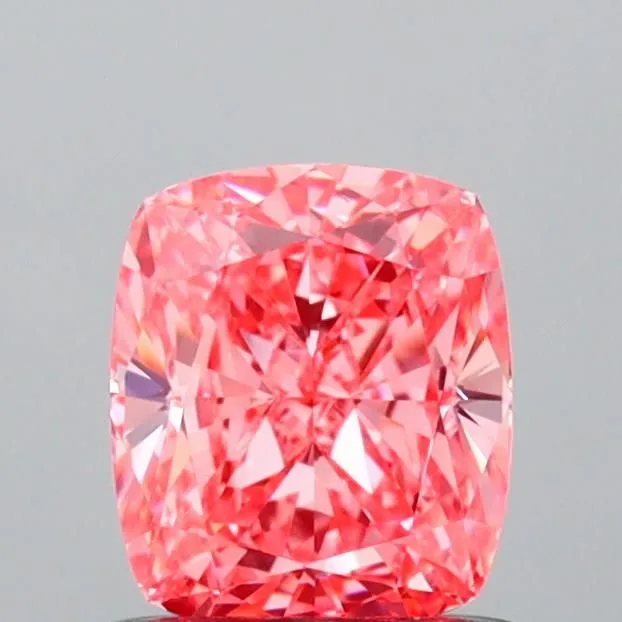 1.01ct CUSHION Fancy Vivid Pink VVS1 Coloured Lab diamond