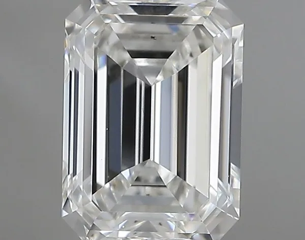 0.7ct EMERALD H VS2 Natural diamond