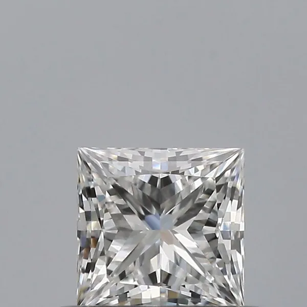 0.43ct PRINCESS E VVS1 Natural diamond