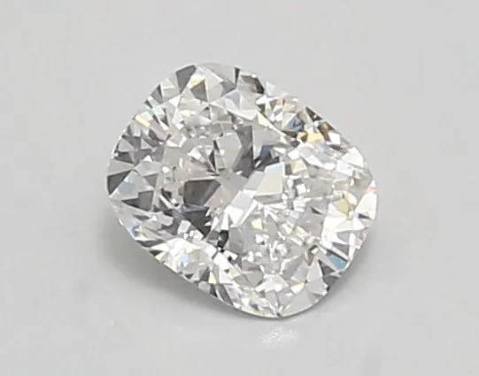 0.68ct CUSHION E VVS2 Lab Grown diamond