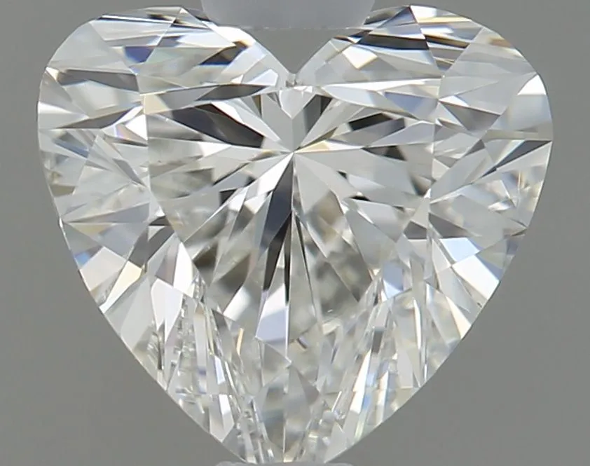 0.71ct HEART H VS1 Natural diamond