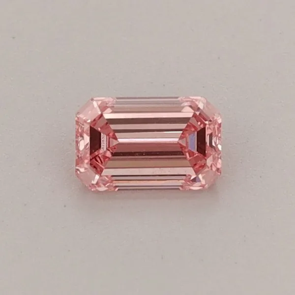 0.31ct EMERALD Fancy Vivid Pink VVS2 Coloured Lab diamond