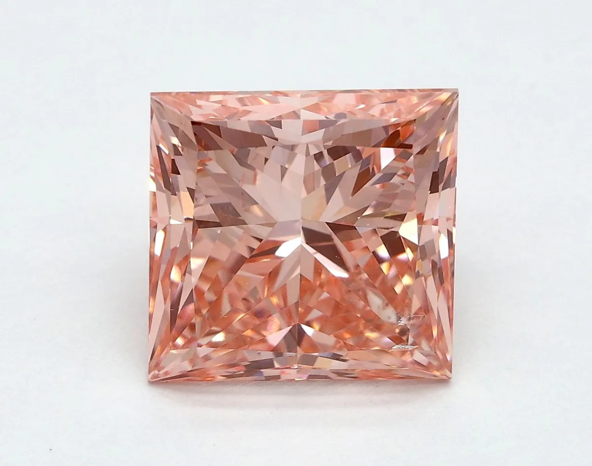 3.04ct PRINCESS Fancy Vivid Pink SI1 Coloured Lab diamond