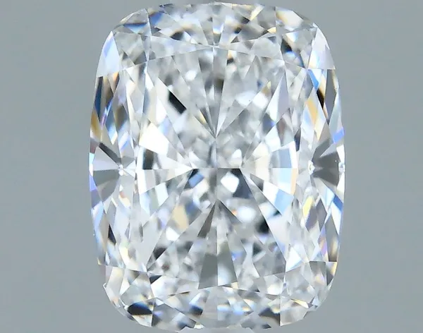 0.84ct CUSHION D VS2 Natural diamond