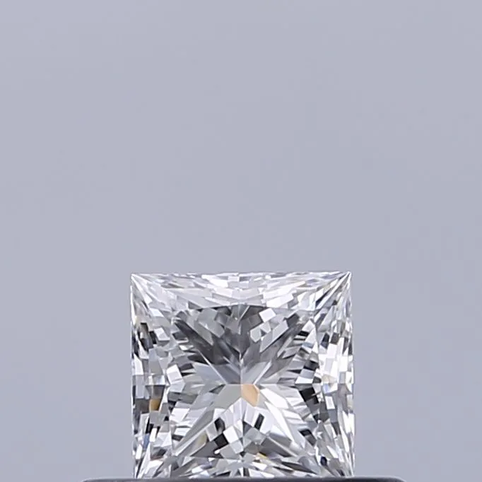 0.30ct PRINCESS D IF Natural diamond