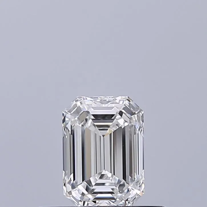 0.43ct EMERALD F VVS2 Natural diamond