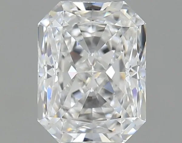 0.91ct RADIANT E VVS1 Natural diamond