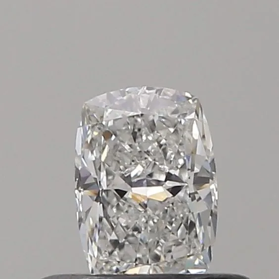 0.39ct CUSHION E VS2 Natural diamond