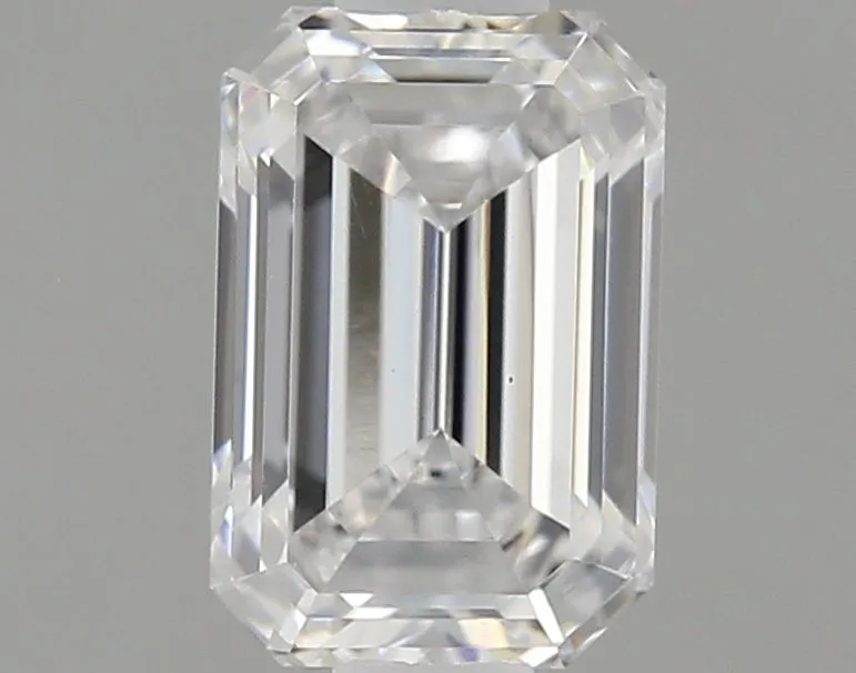 0.70ct EMERALD E VS1 Lab Grown diamond