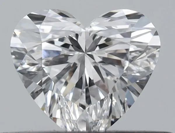 0.3ct HEART D VS2 Natural diamond
