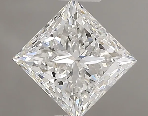 0.9ct PRINCESS G VVS1 Natural diamond