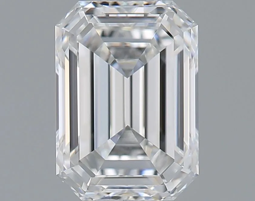 0.57ct EMERALD E VVS1 Natural diamond