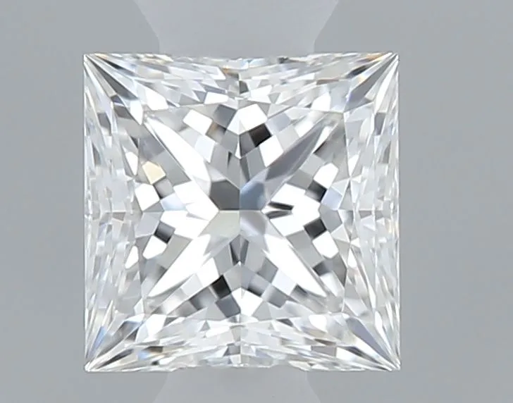 0.35ct PRINCESS E VVS1 Natural diamond