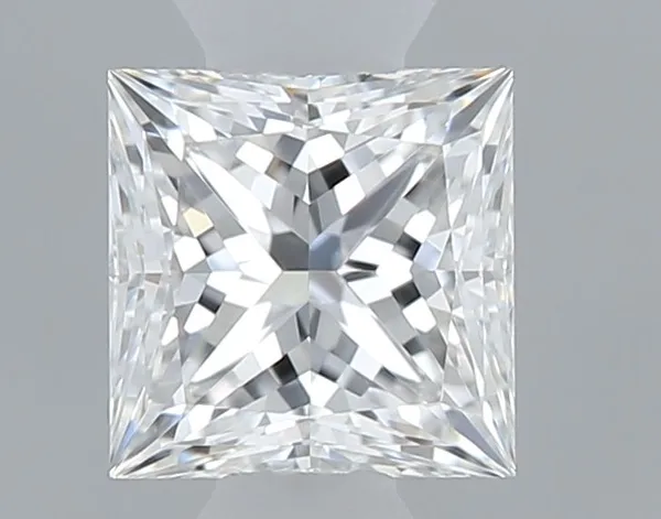0.35ct PRINCESS E VVS1 Natural diamond