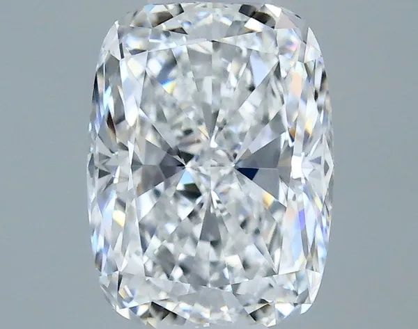 0.4ct CUSHION D VVS2 Natural diamond