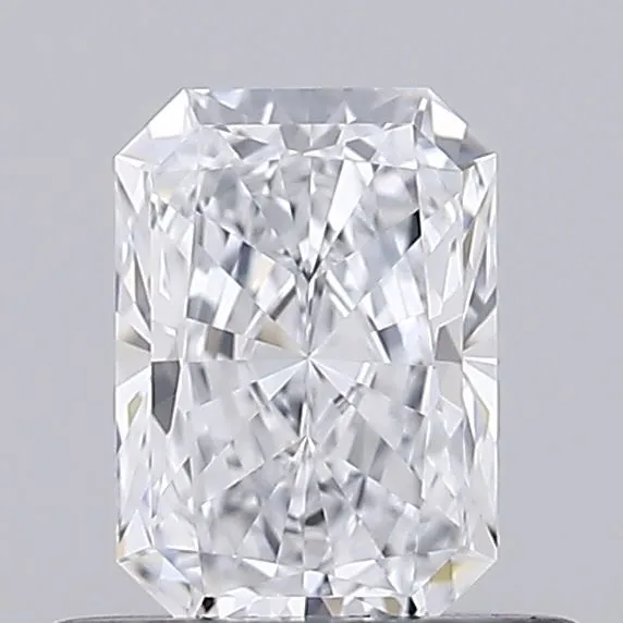 0.56ct RADIANT E VVS1 Lab Grown diamond