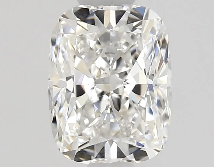 0.70ct CUSHION E VS1 Natural diamond