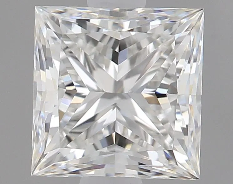 0.71ct PRINCESS F VVS1 Natural diamond