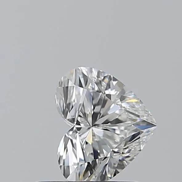 0.71ct HEART F VVS2 Natural diamond