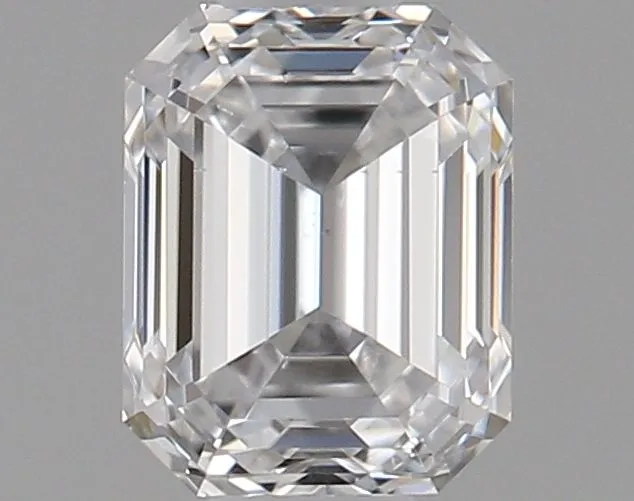 0.47ct EMERALD D SI1 Natural diamond