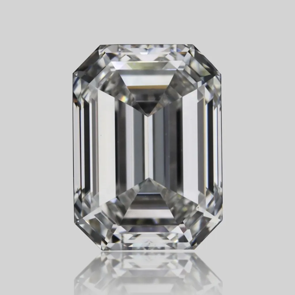 0.70ct EMERALD F VVS2 Natural diamond