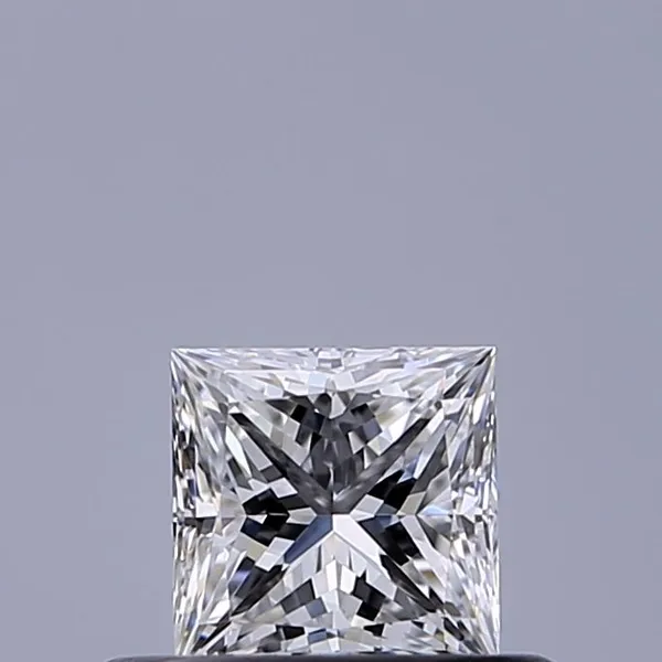 0.37ct PRINCESS E VVS1 Natural diamond