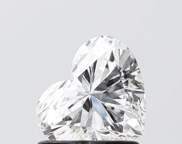 1.01ct HEART E VVS2 Lab diamond