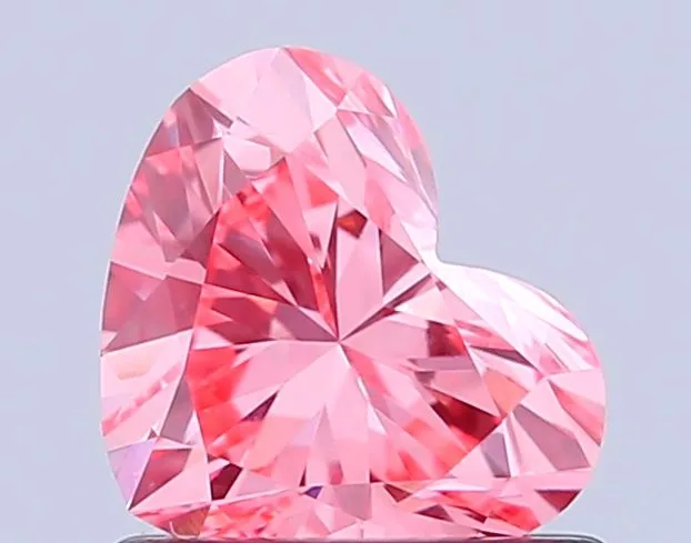 0.85ct HEART Fancy Vivid Pink VS1 Coloured Lab diamond
