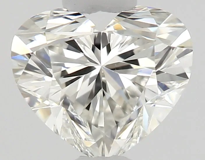 0.51ct HEART G VVS2 Natural diamond