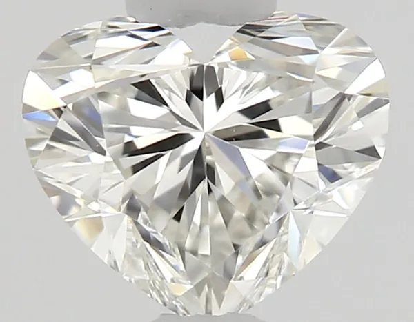 0.51ct HEART G VVS2 Natural diamond