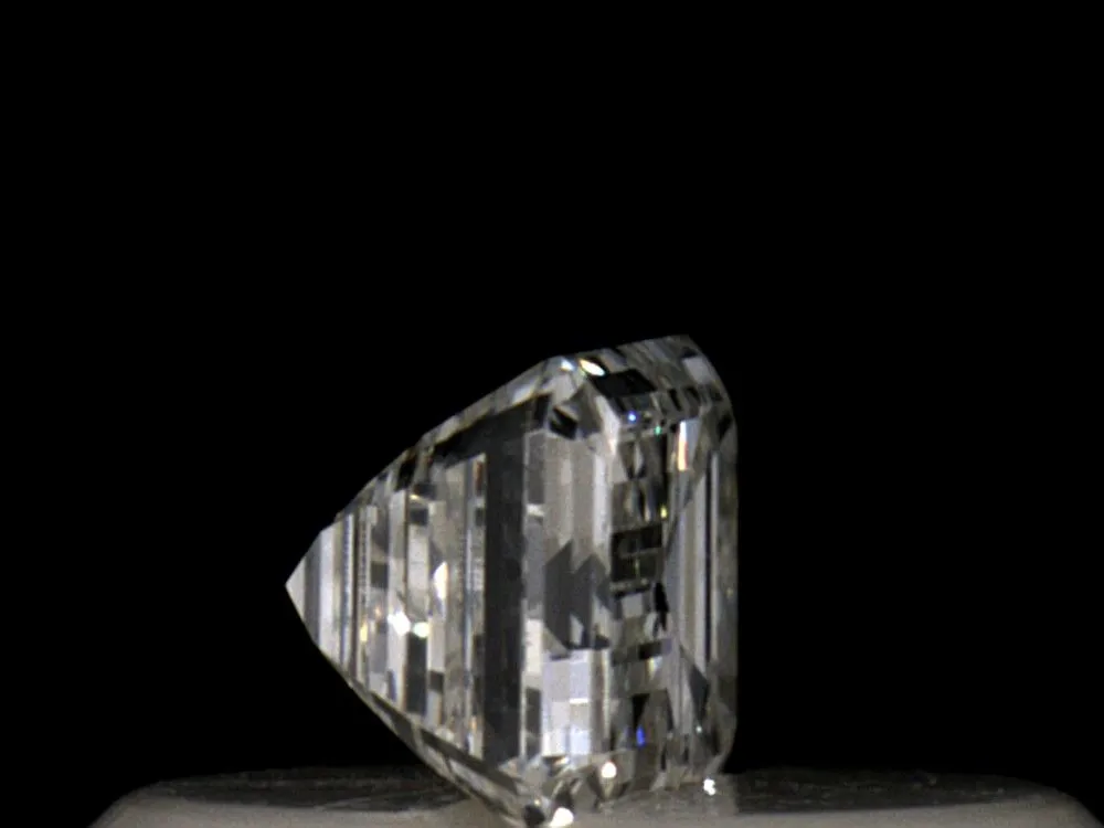 0.30ct EMERALD G VS1 Natural diamond