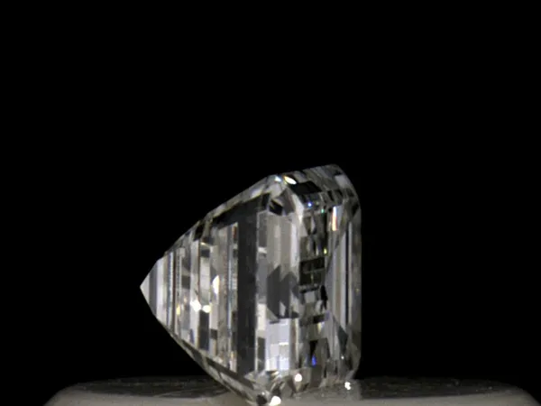 0.3ct EMERALD G VS1 Natural diamond